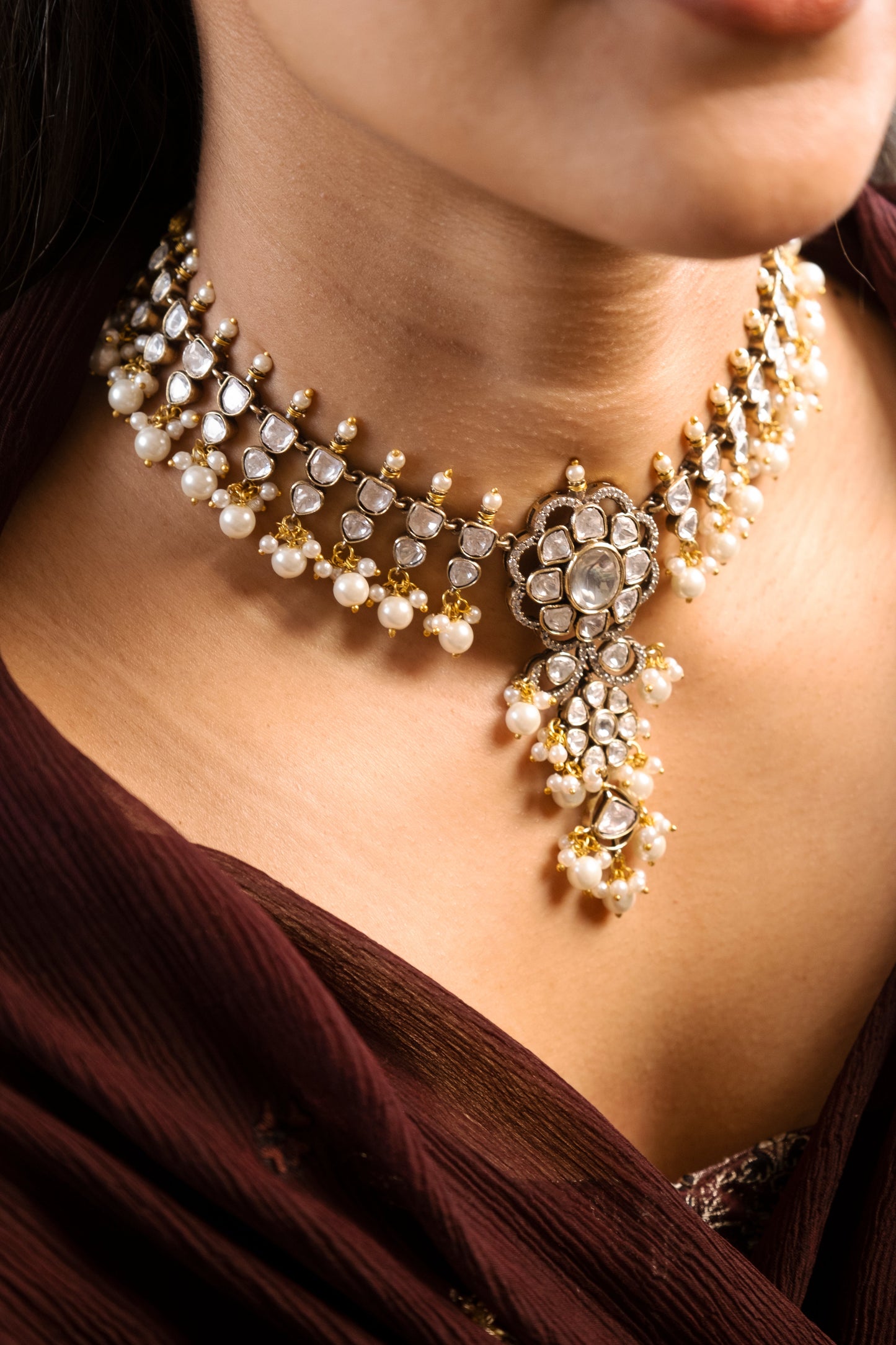 Abhini Victorian Necklace Set