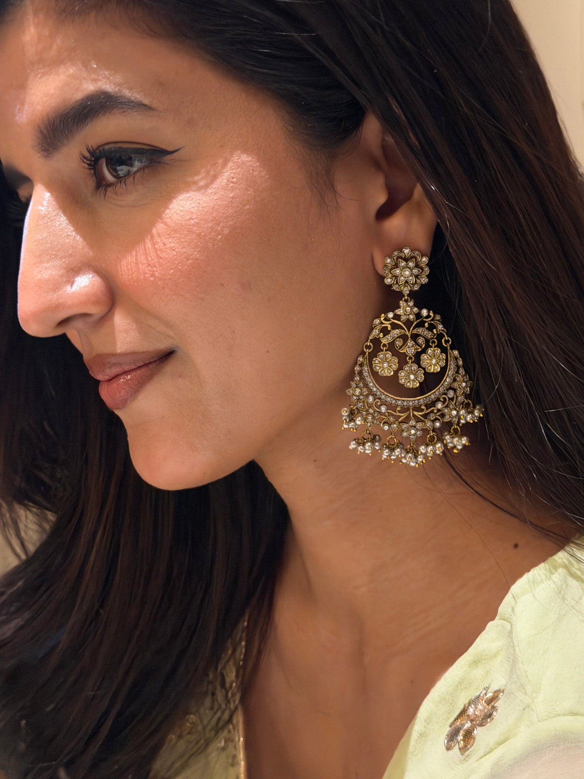Kifra White Zircon Chaandbaali