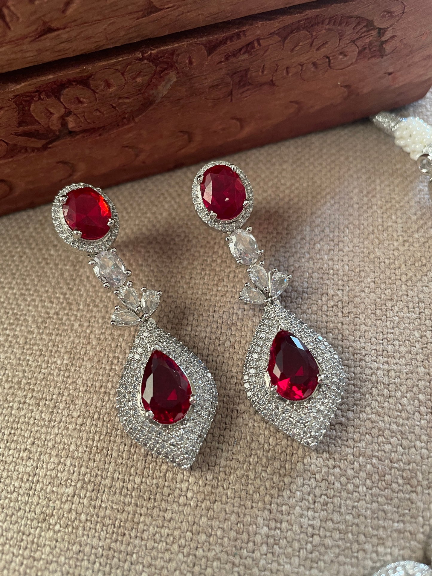 Zariin Ruby Zircon Necklace Set