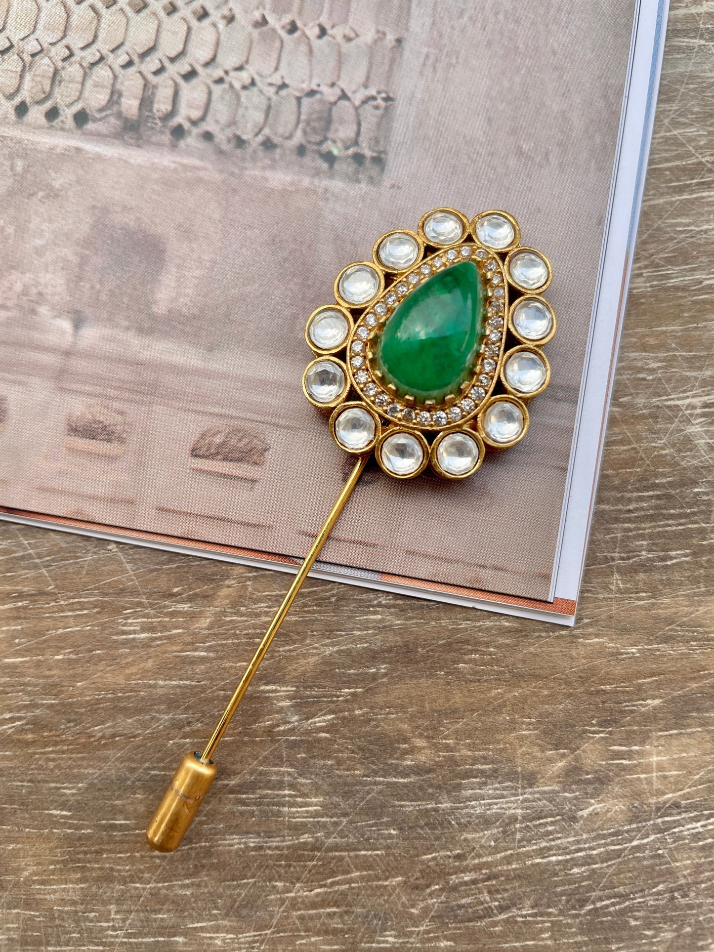 Miraj Emerald Lapel Pin