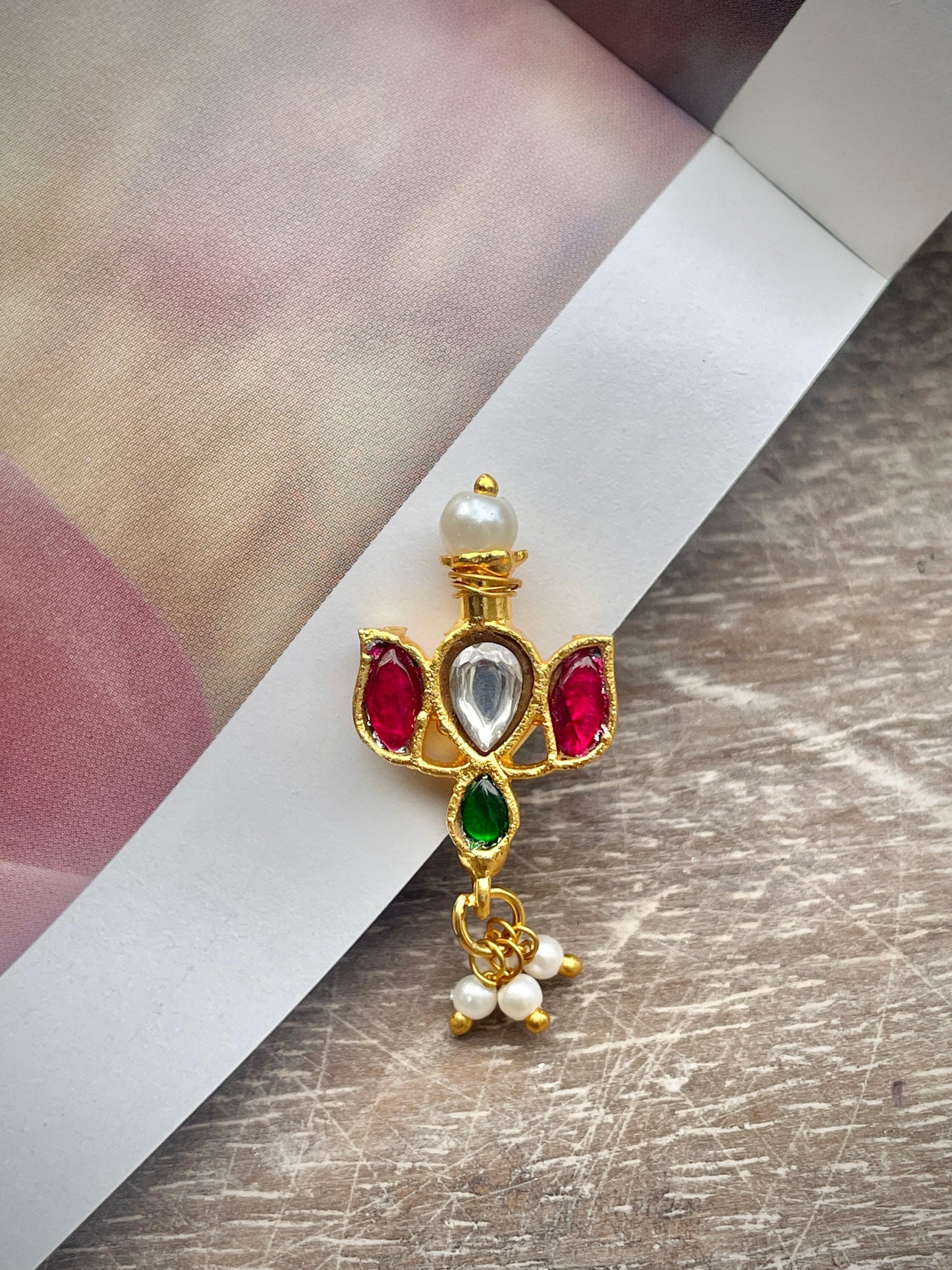 Vyoma Polki Nose Pin