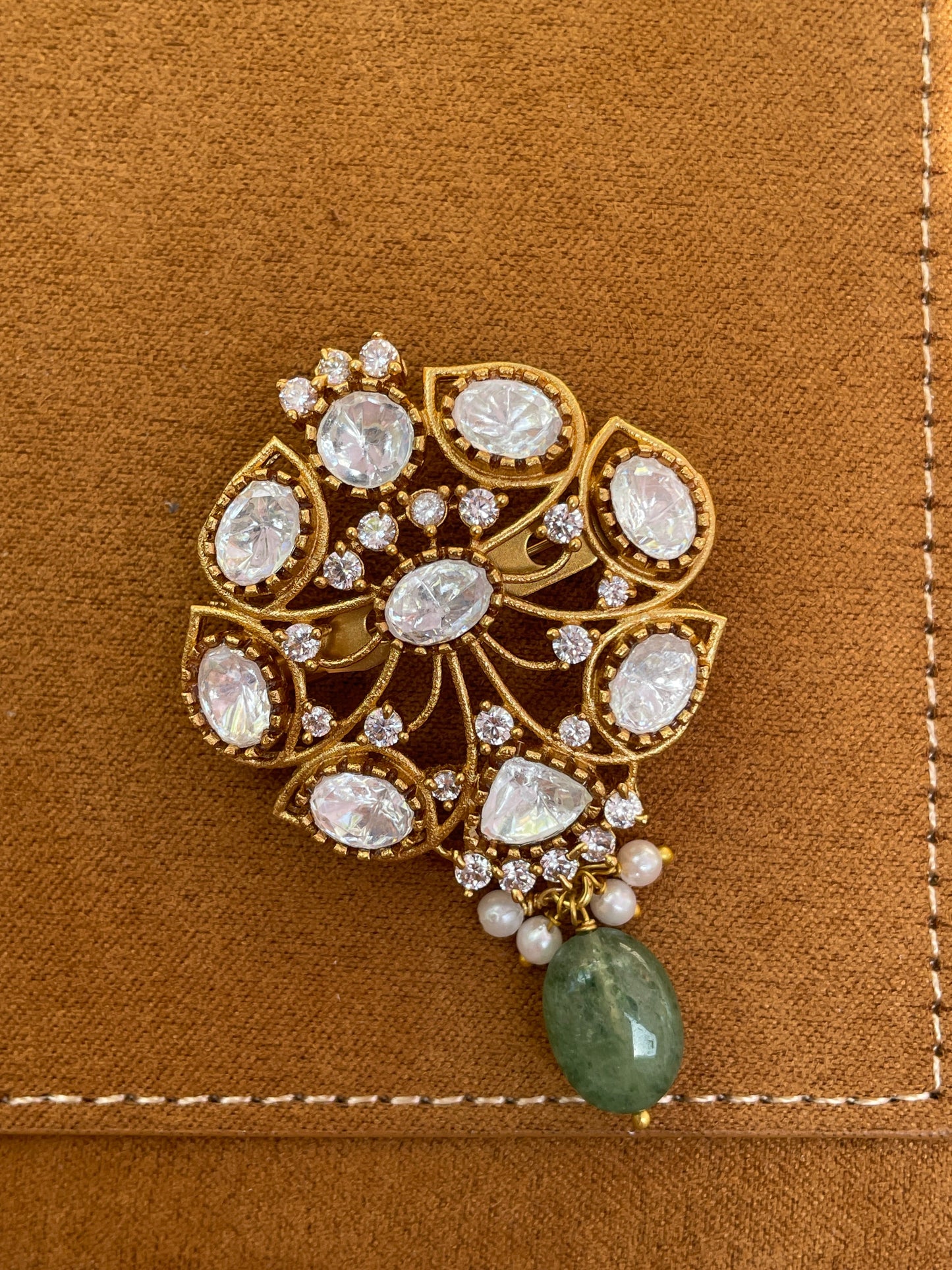 Prachin Polki and Jade Brooch