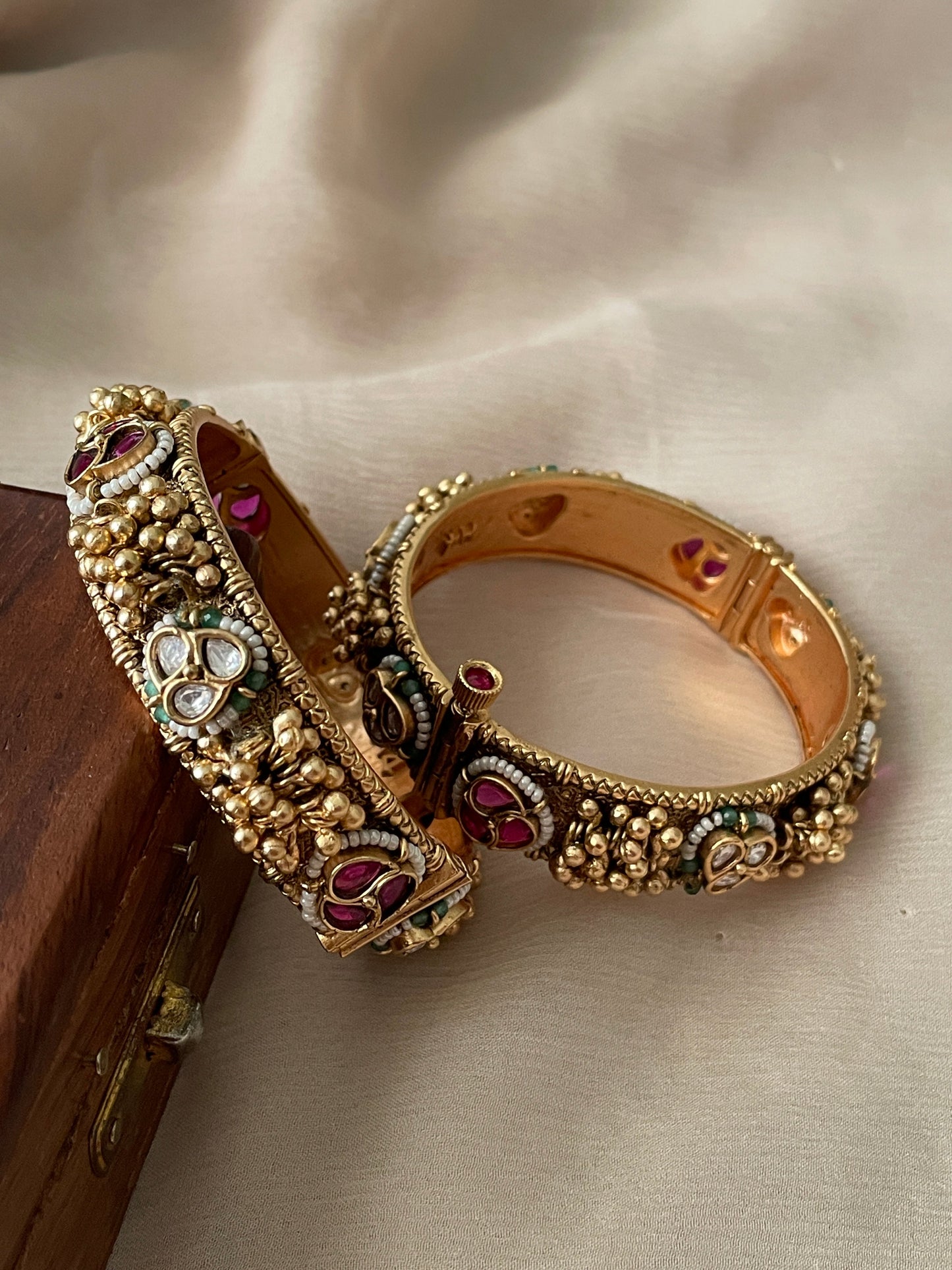 Zeenat Openable Ghungroo Bangle Set