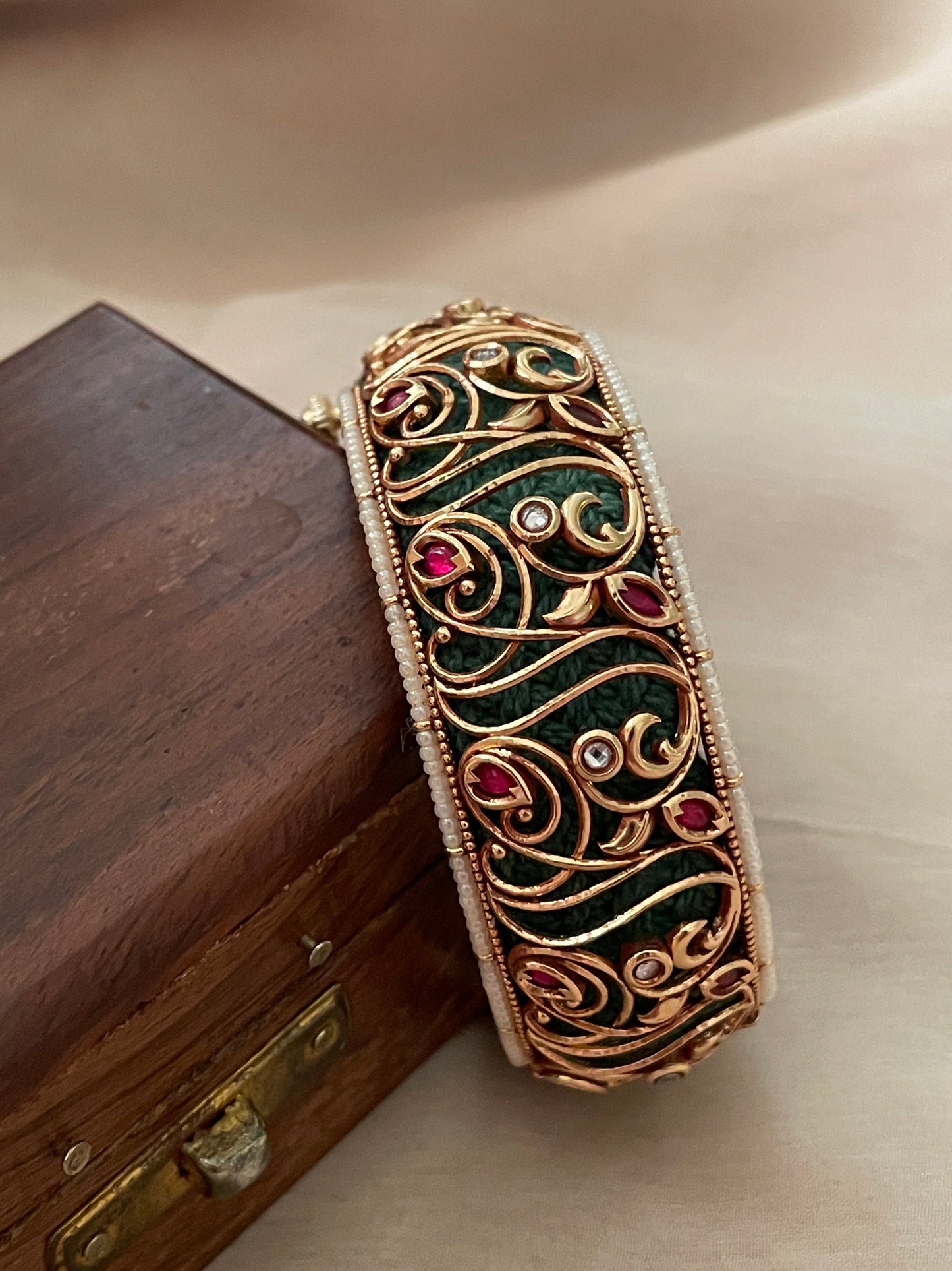 Pankhuri Traditional Cutwork Bangle ( Single )