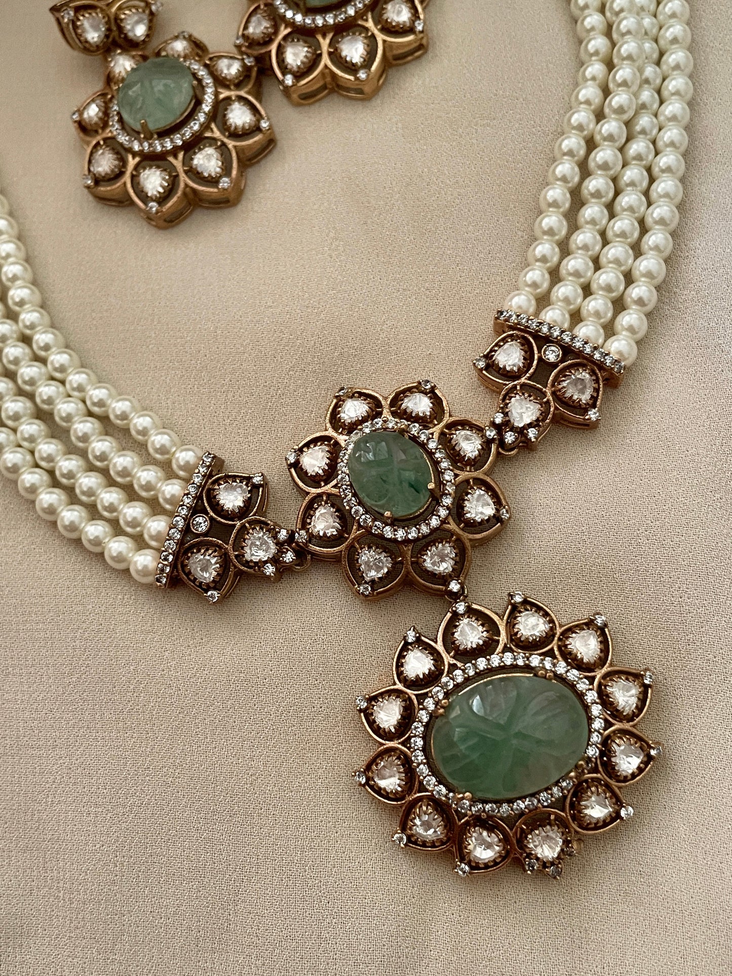 Rukmini Polki and Pearl Necklace Set