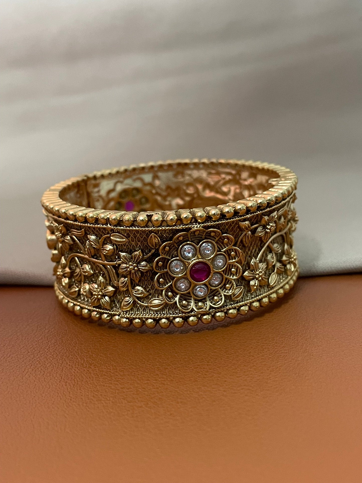 Aarushi Antique Gold Finish Bangle- Single