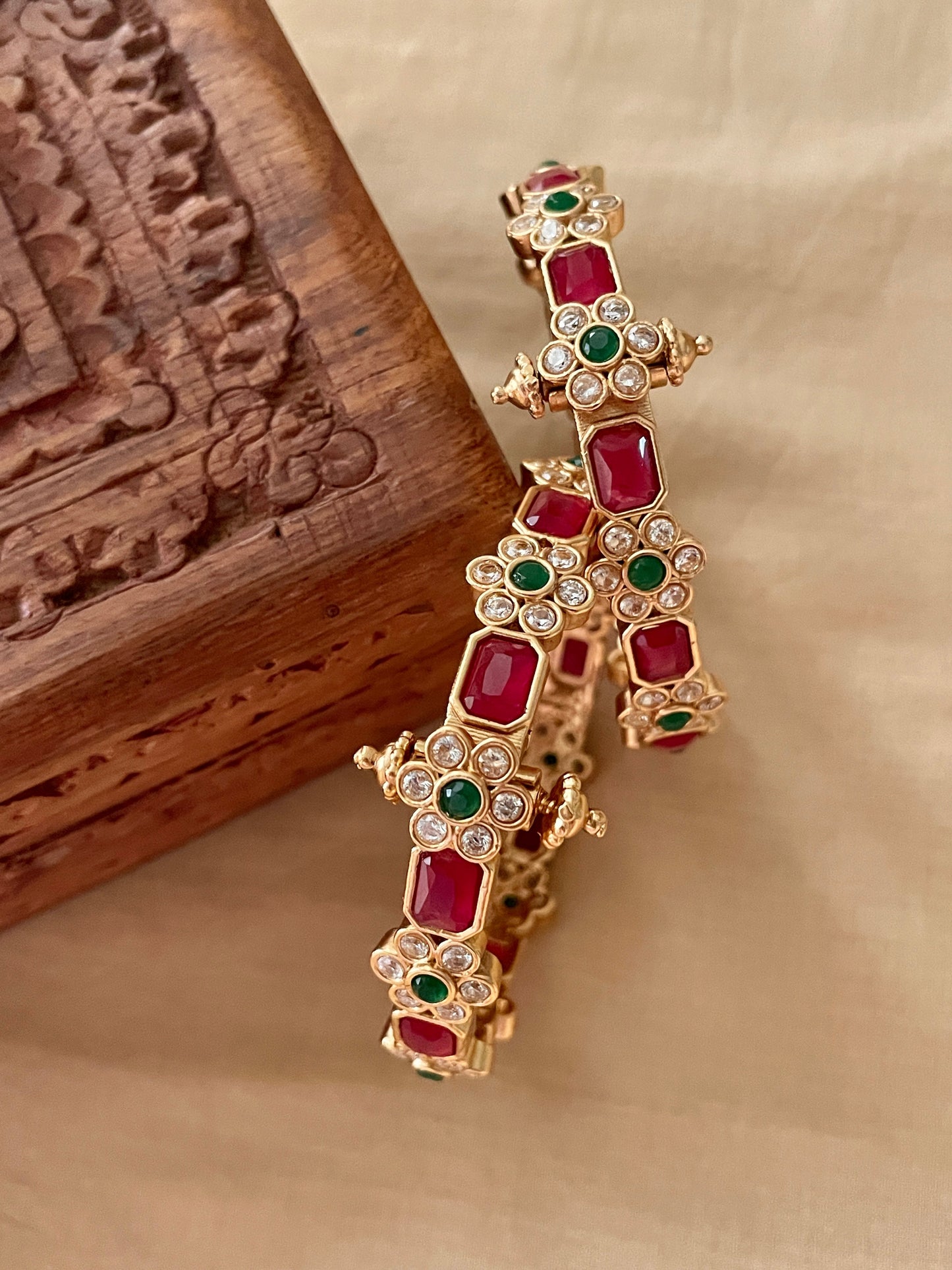 Ragini Floral Bangle Set