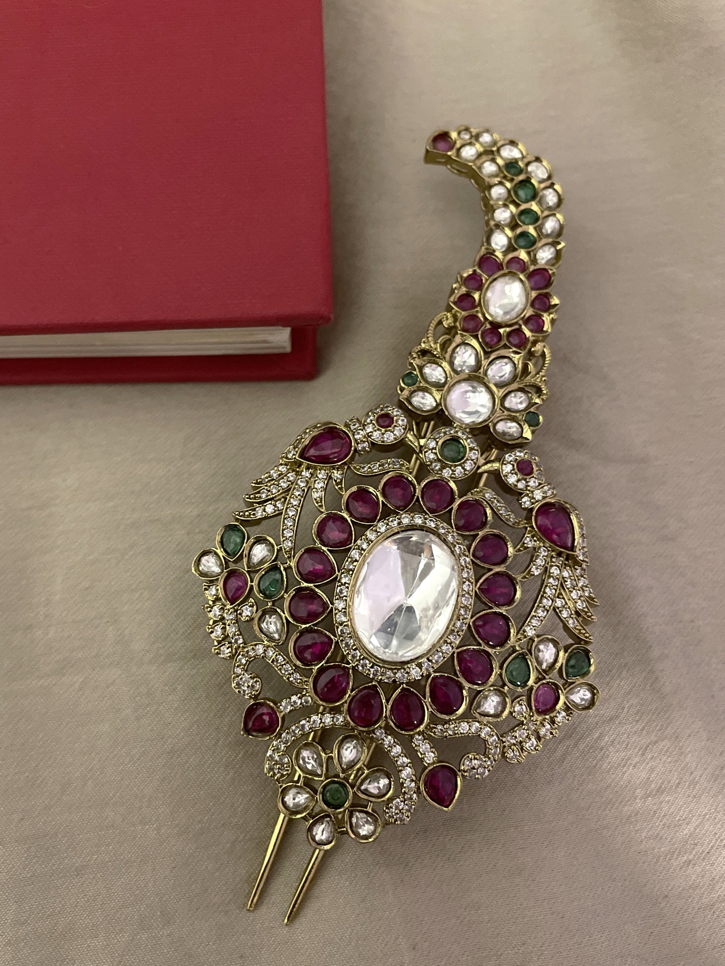 Bhanu Regal Polki Kalgi