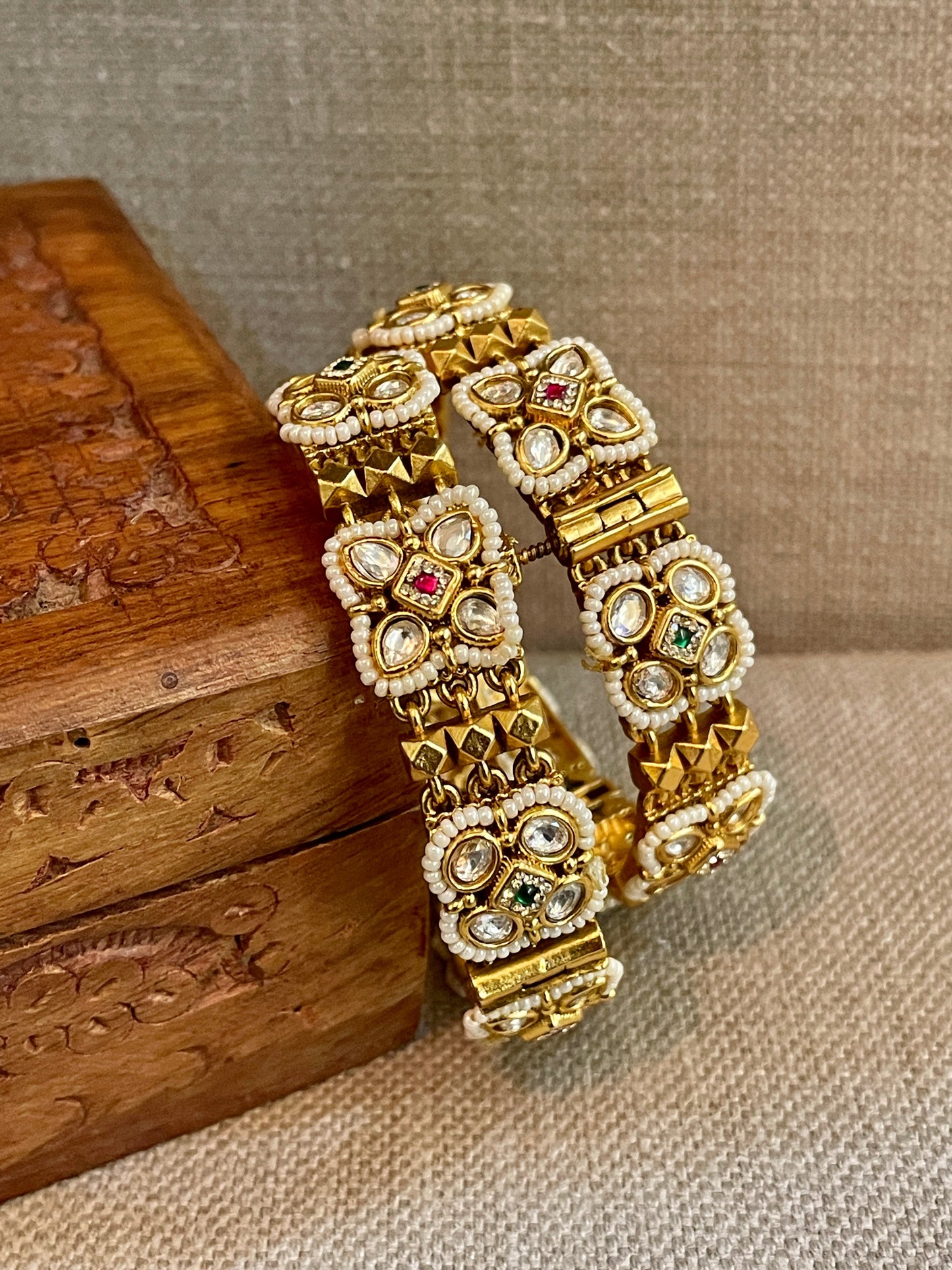 Amara Antique Temple Bangle Set