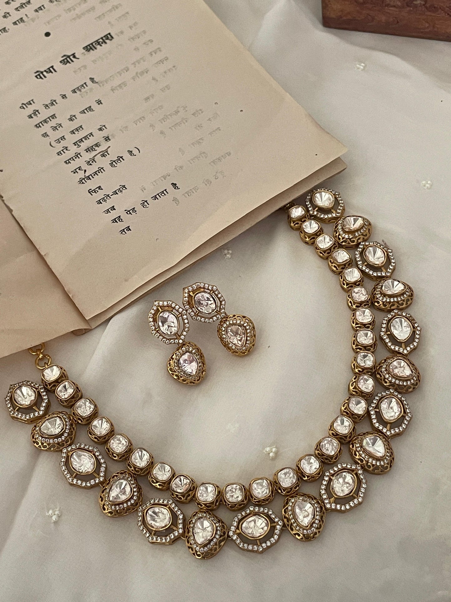 Pre Order – Tanuja Polki Necklace Set