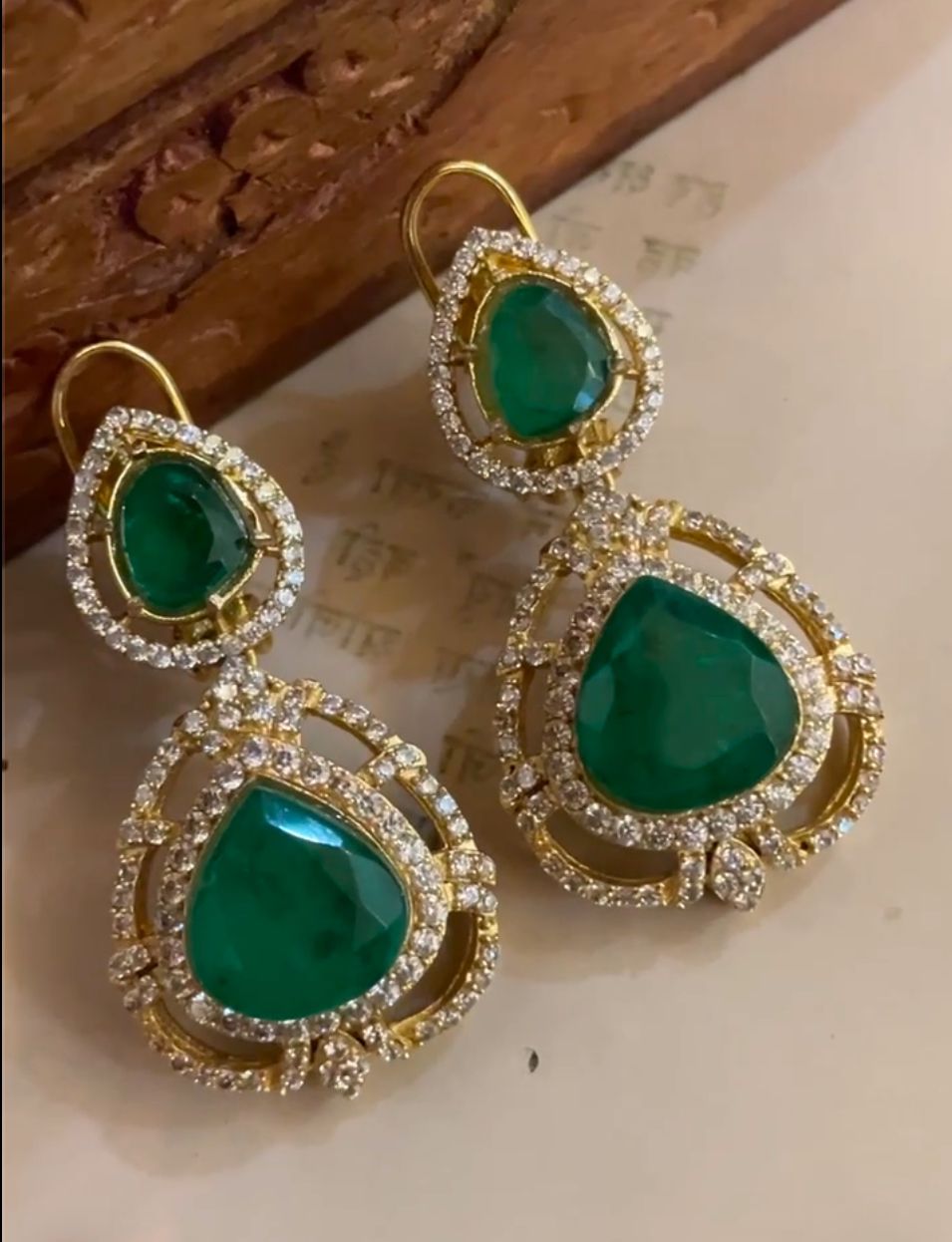 Sanjha Emerald Zircon Earrings