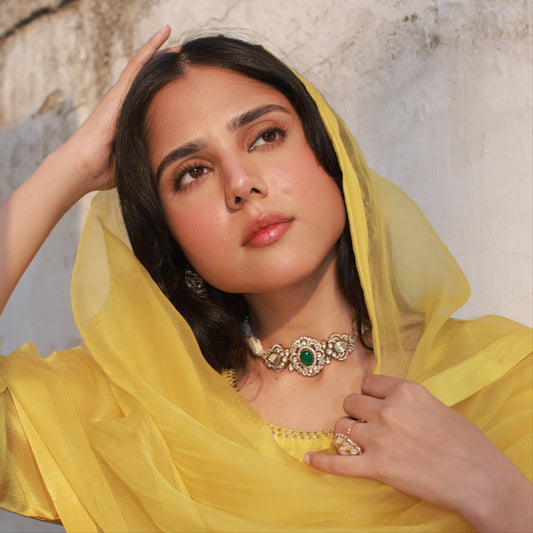 Chola Emerald Choker Necklace Set