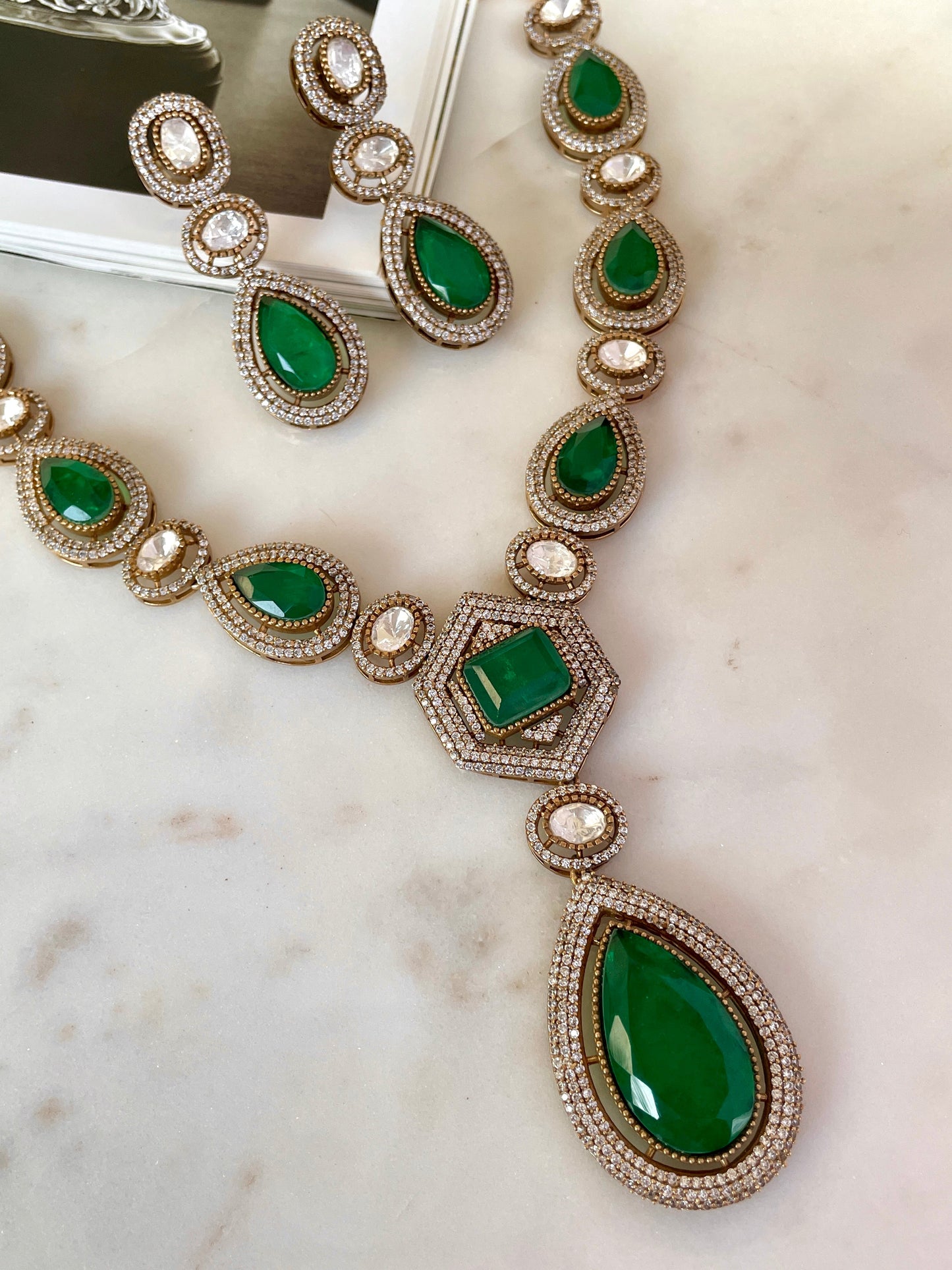 Pre Order Lyla Emerald Necklace Set