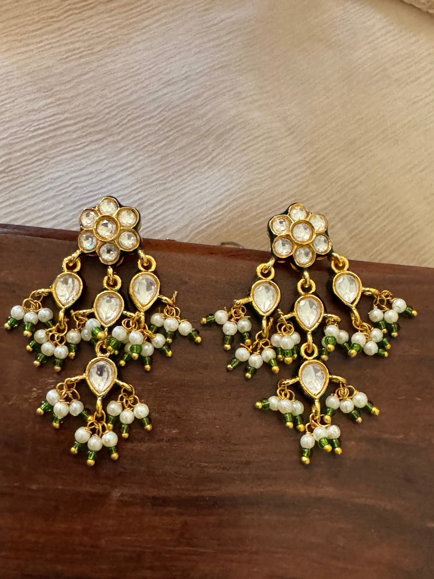 Itr Polki Necklace Set