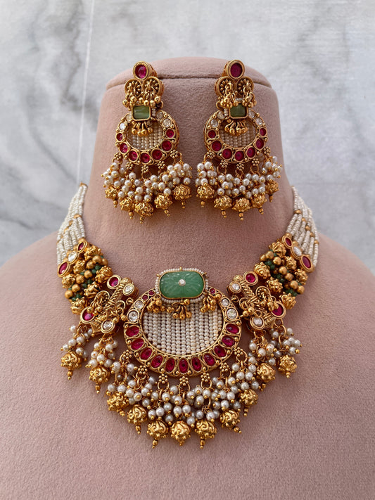 Sunmukh Antique Pearl Necklace Set