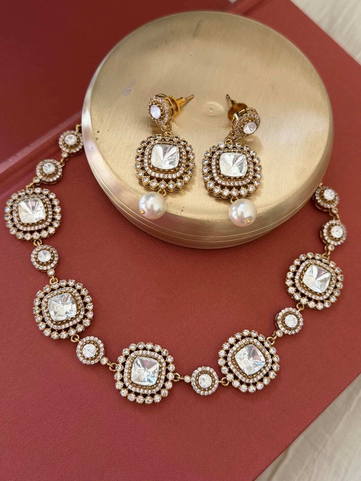 Talum Necklace Set