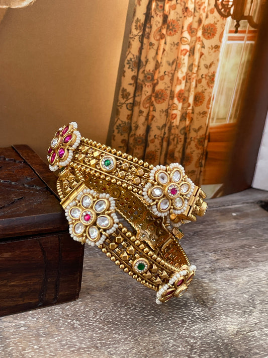 Anvesha Antique Openable Bangles -2.4/2.6