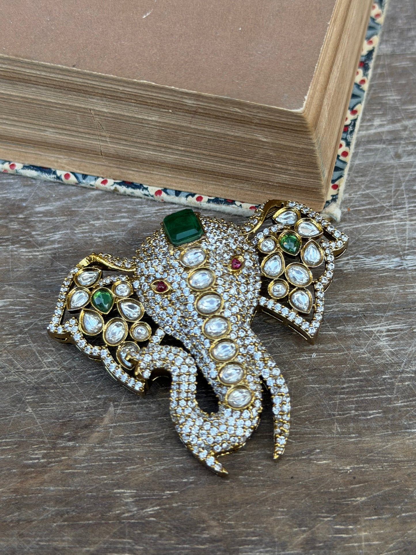Vikat Brooch