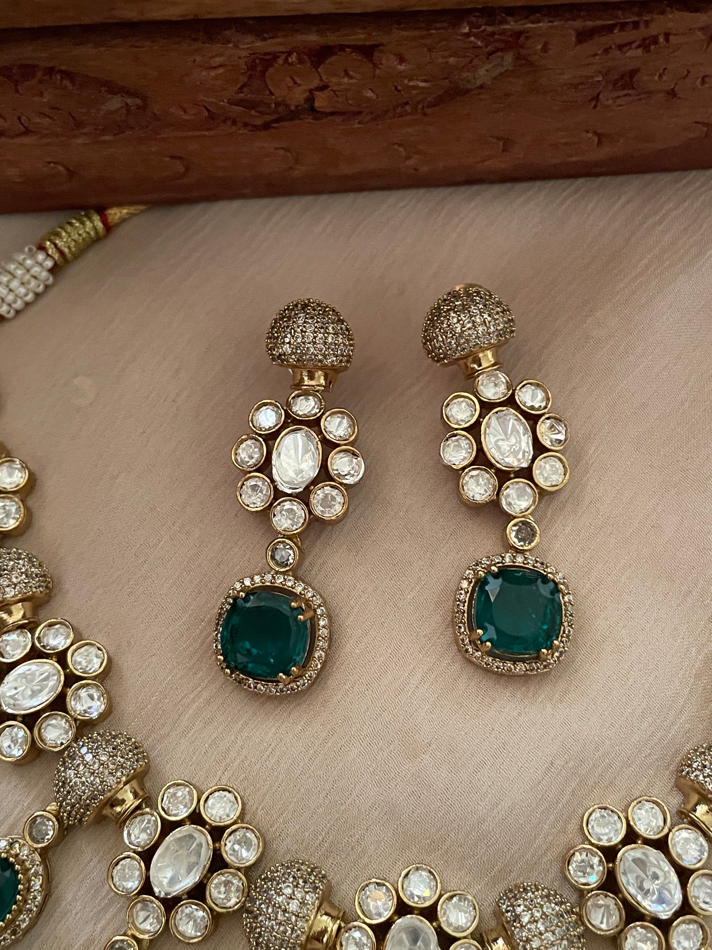 Charbagh Emerald Necklace