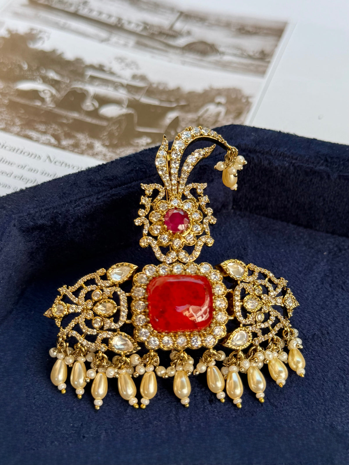Udayveer Regal Polki Kalgi