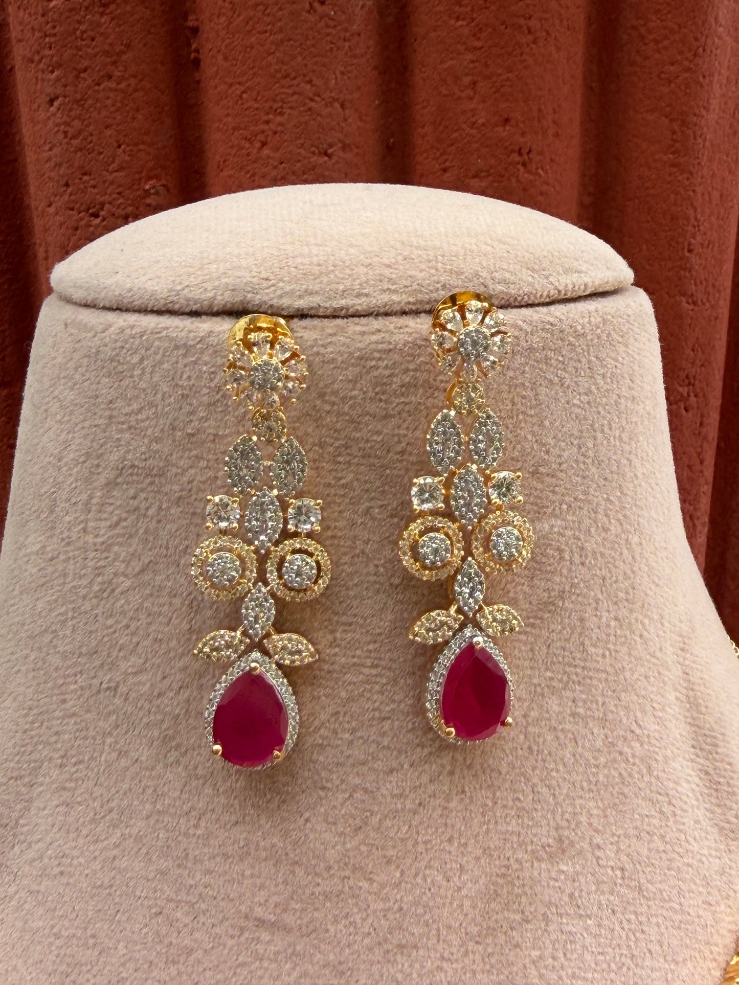 Yuvrani Ruby Necklace