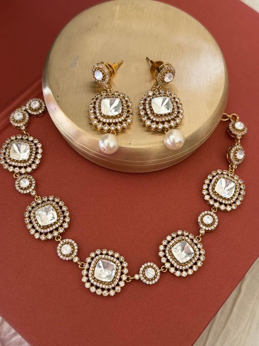 Talum Necklace Set