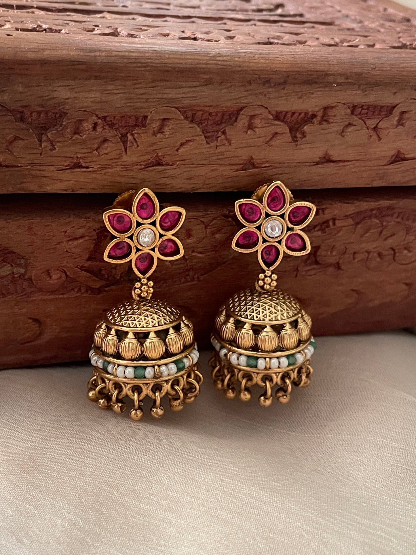 Munira Necklace Set