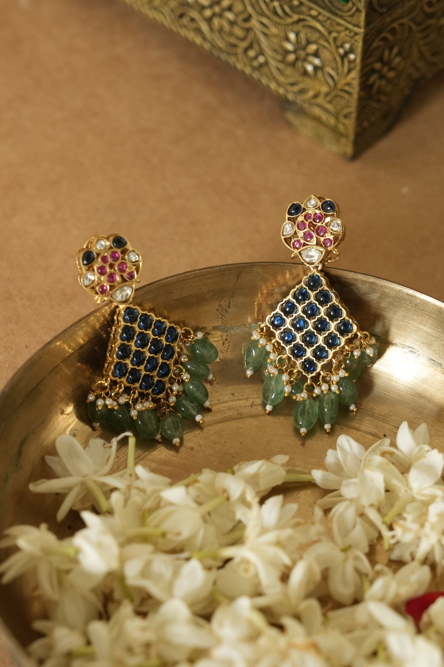 Pre Order – Kainaat Polki and Pearl Choker Set