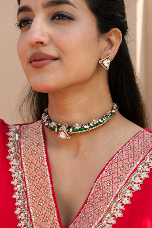 Girisha Hasli Necklace Set- Green