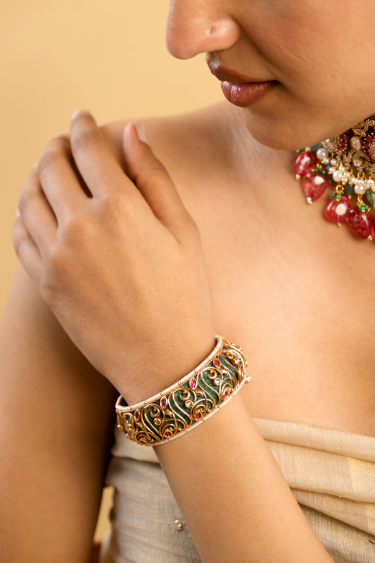 Pankhuri Traditional Cutwork Bangle ( Single )