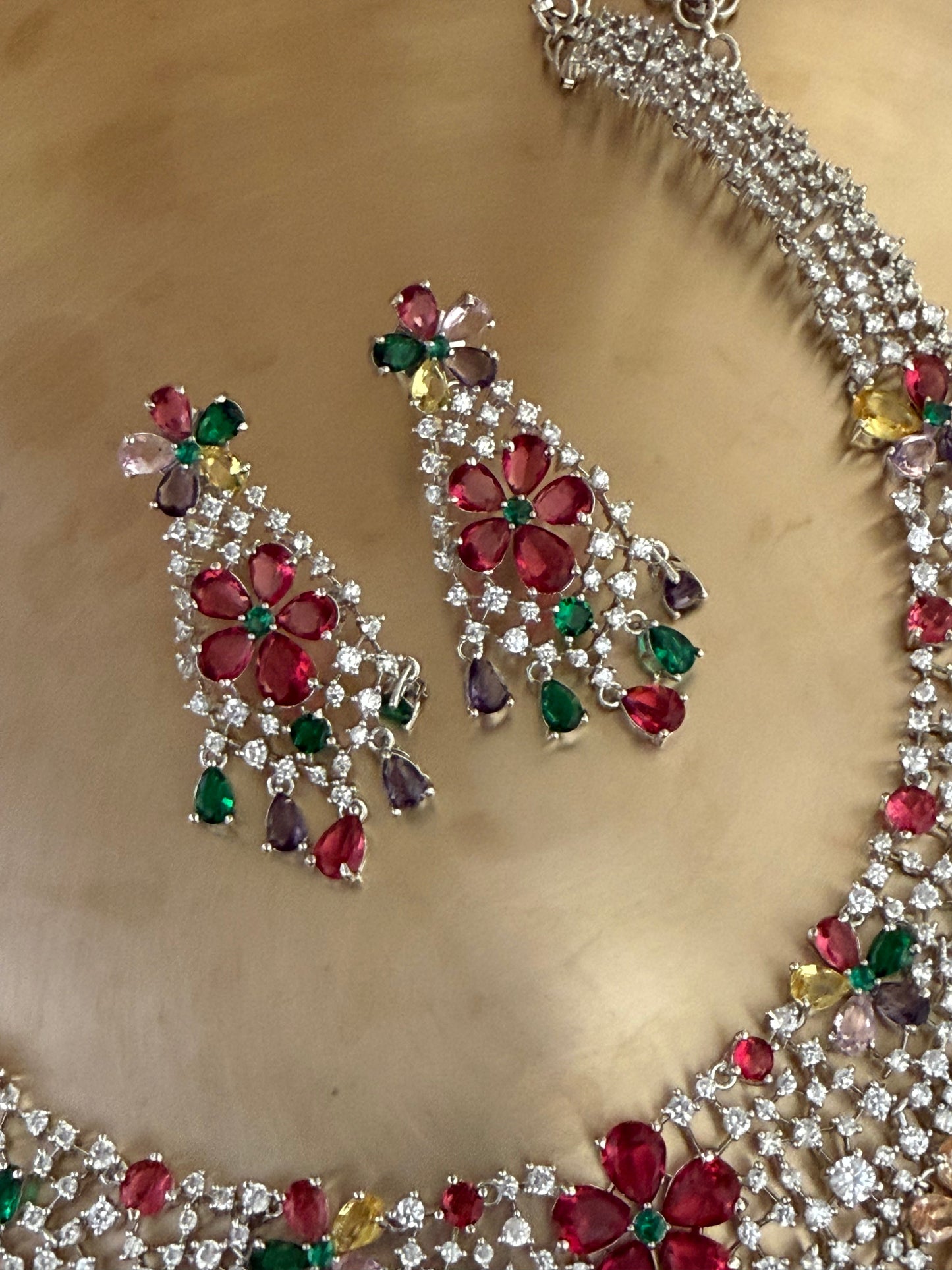 Floral Fantasy Zircon Necklace Set
