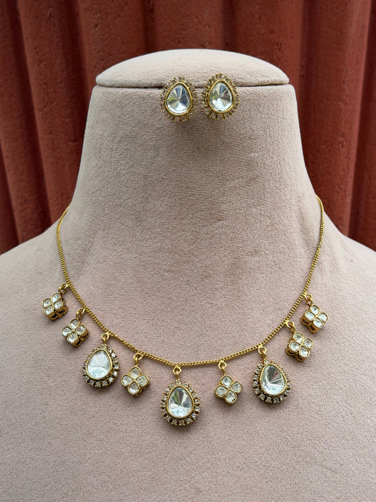 Sarla Polki Necklace Set