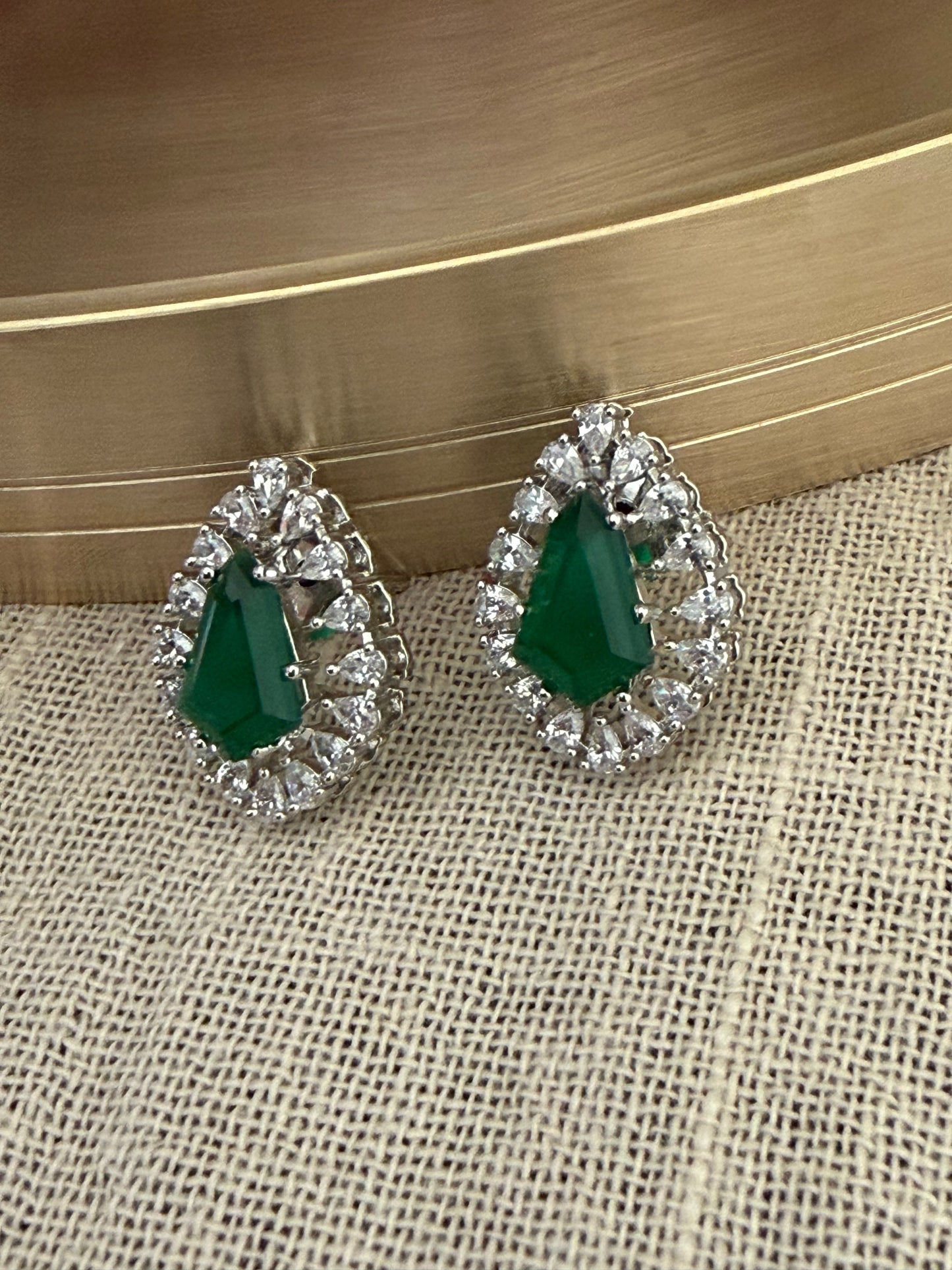 Drona Emerald Stud Earrings
