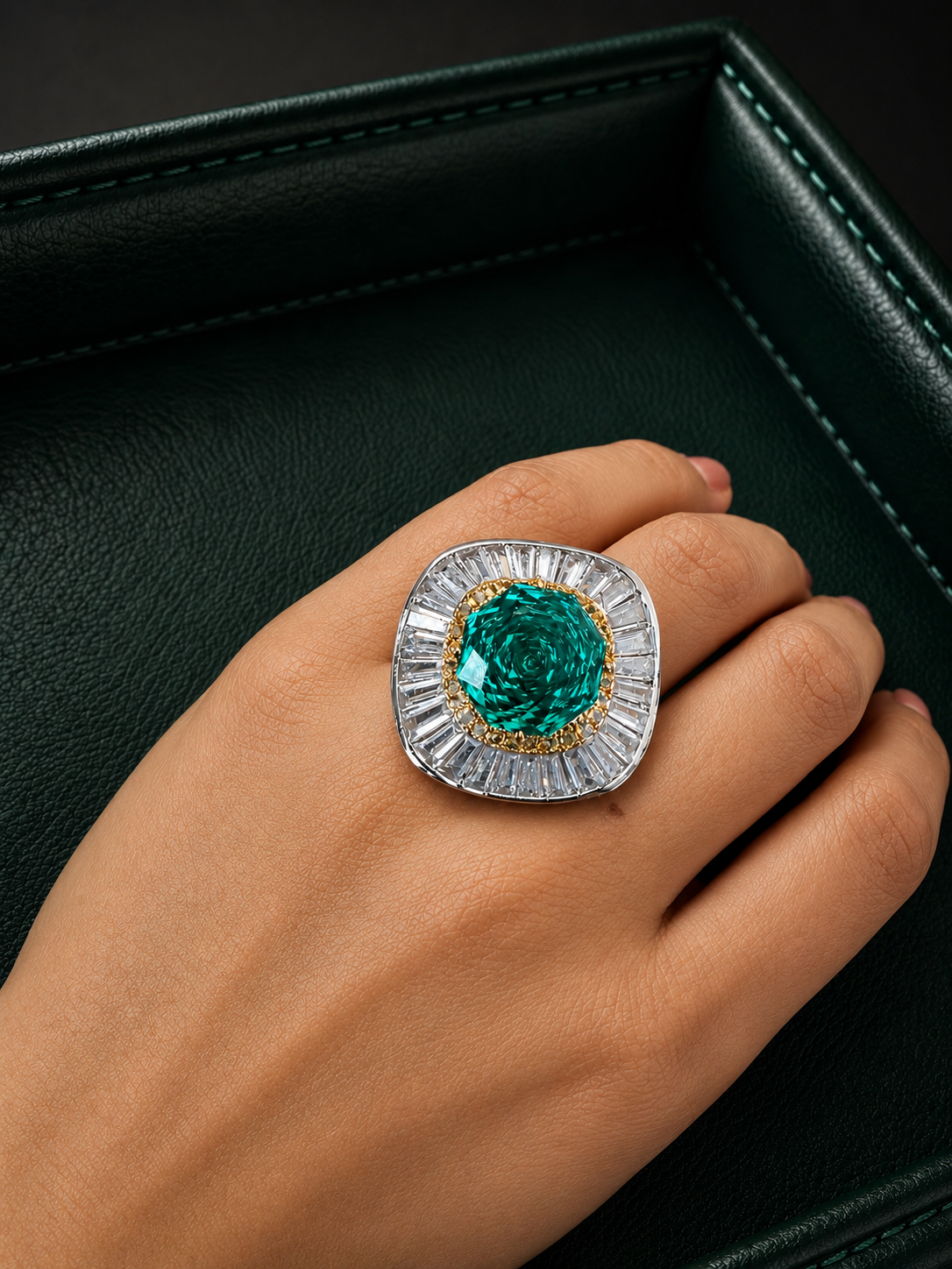 Audrey Pariba Baugette Ring