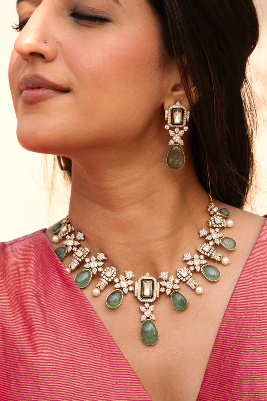 Moksha Necklace Set