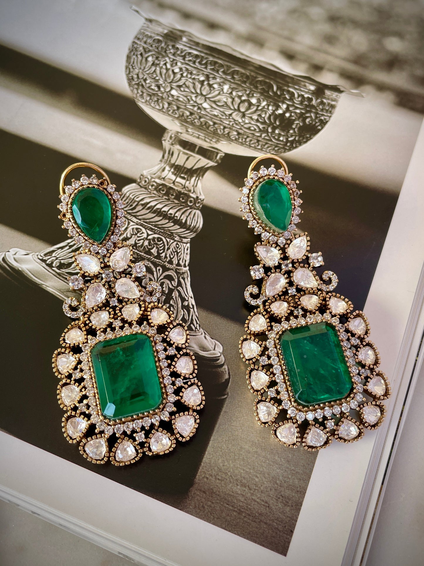 Pre Order- Reva Emerald Necklace Set