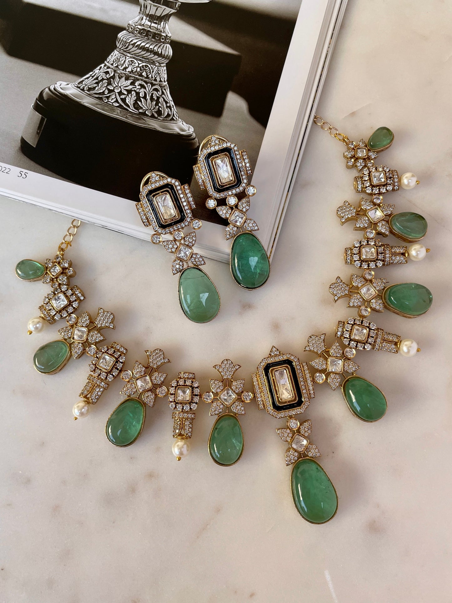 Moksha Necklace Set