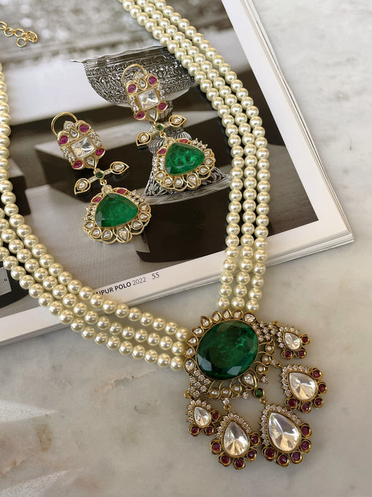 Pre Order- Tanya Emerald Pearl Necklace Set