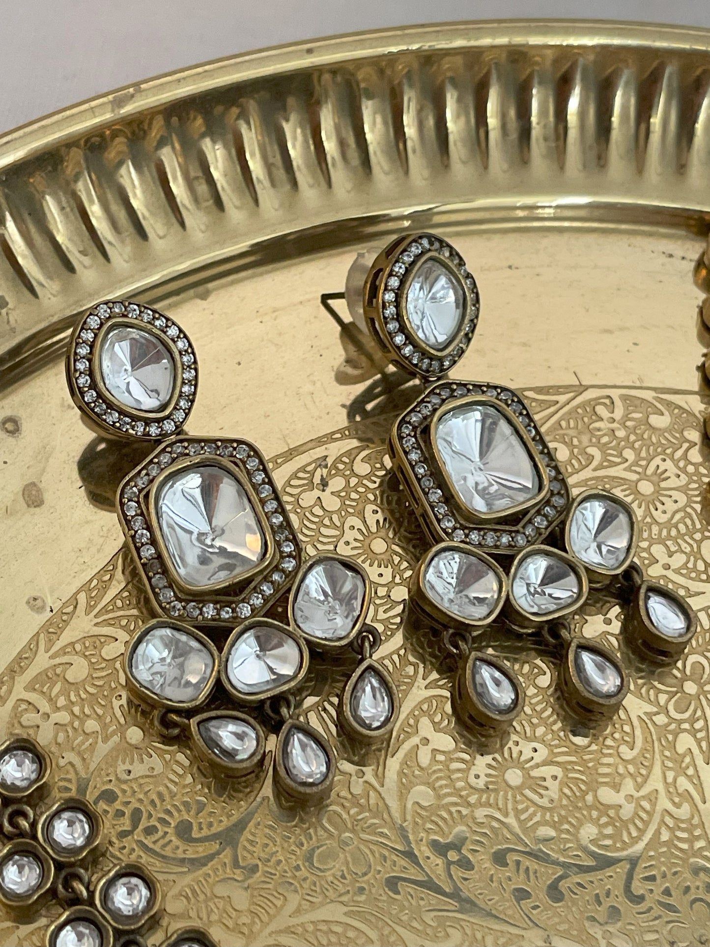 Kripa Antique Polki Necklace Set