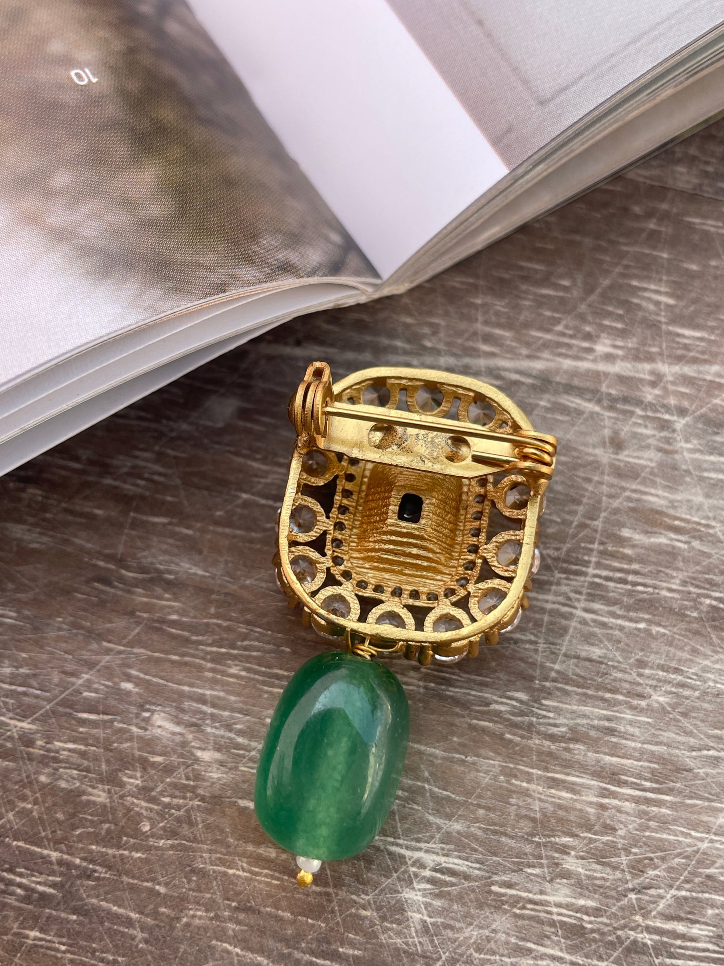Samrat Square Emerald Polki Brooch