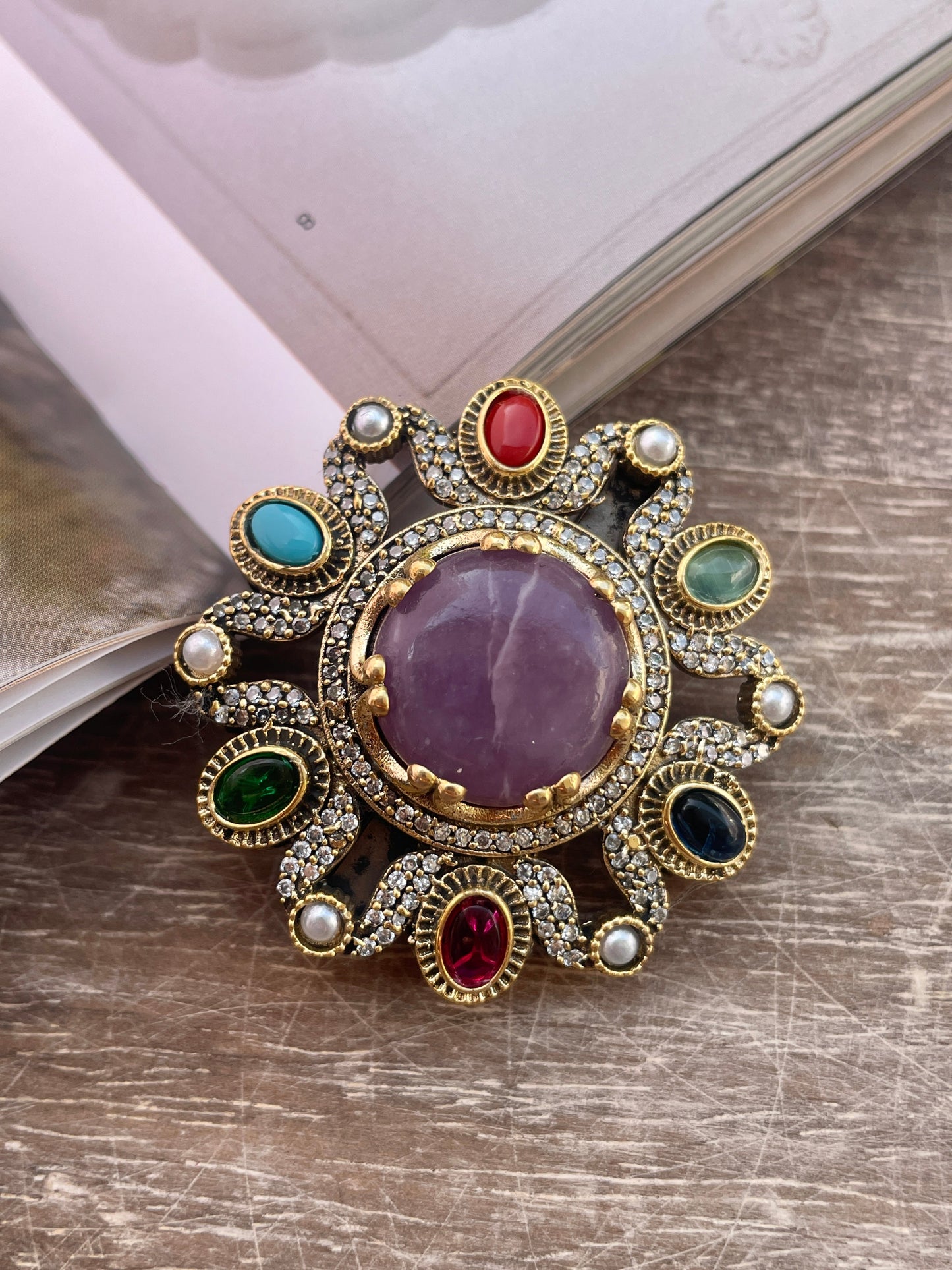 Aditya Navratna Royal Brooch