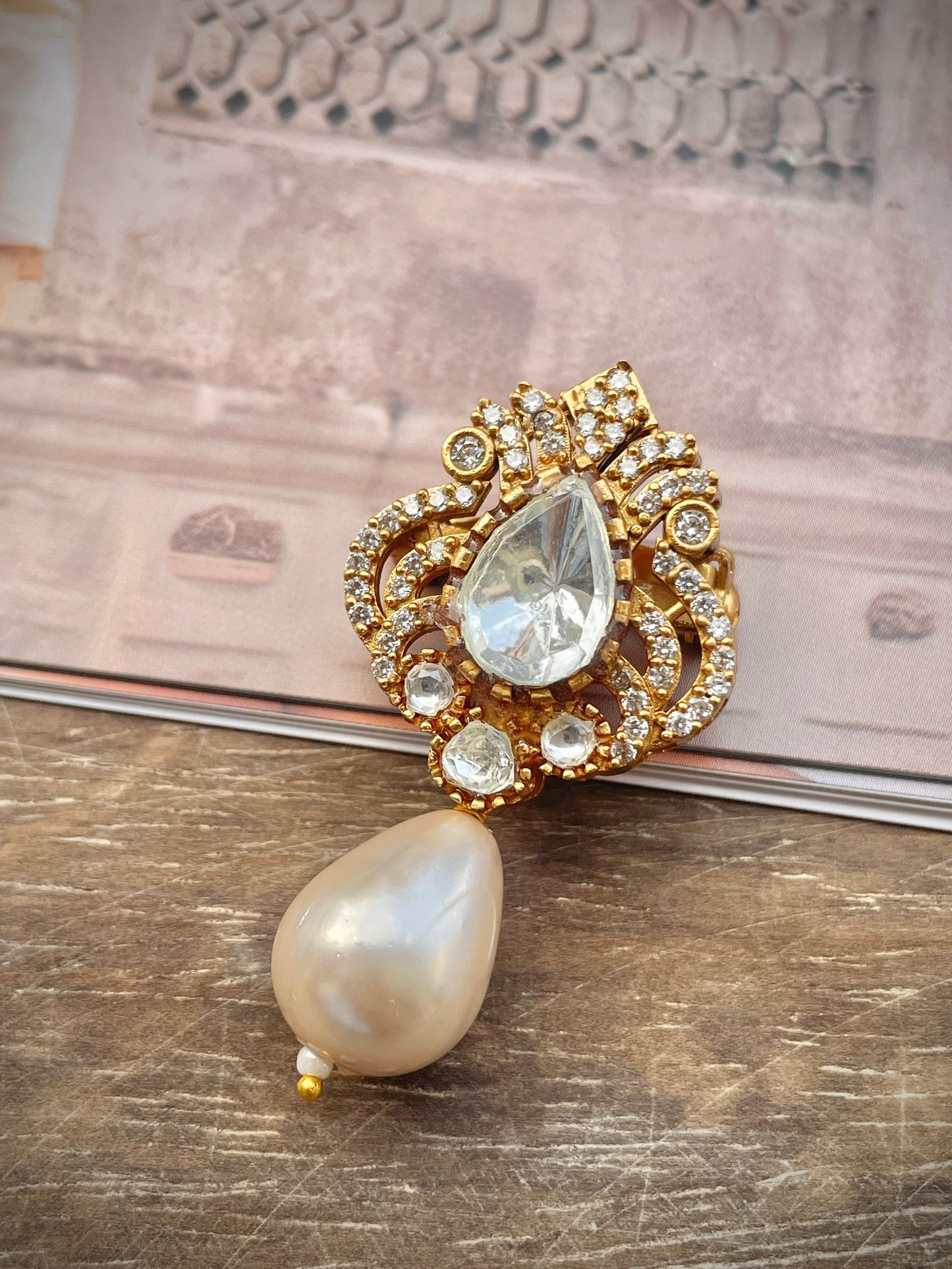 Chandra Polki Pearl Brooch