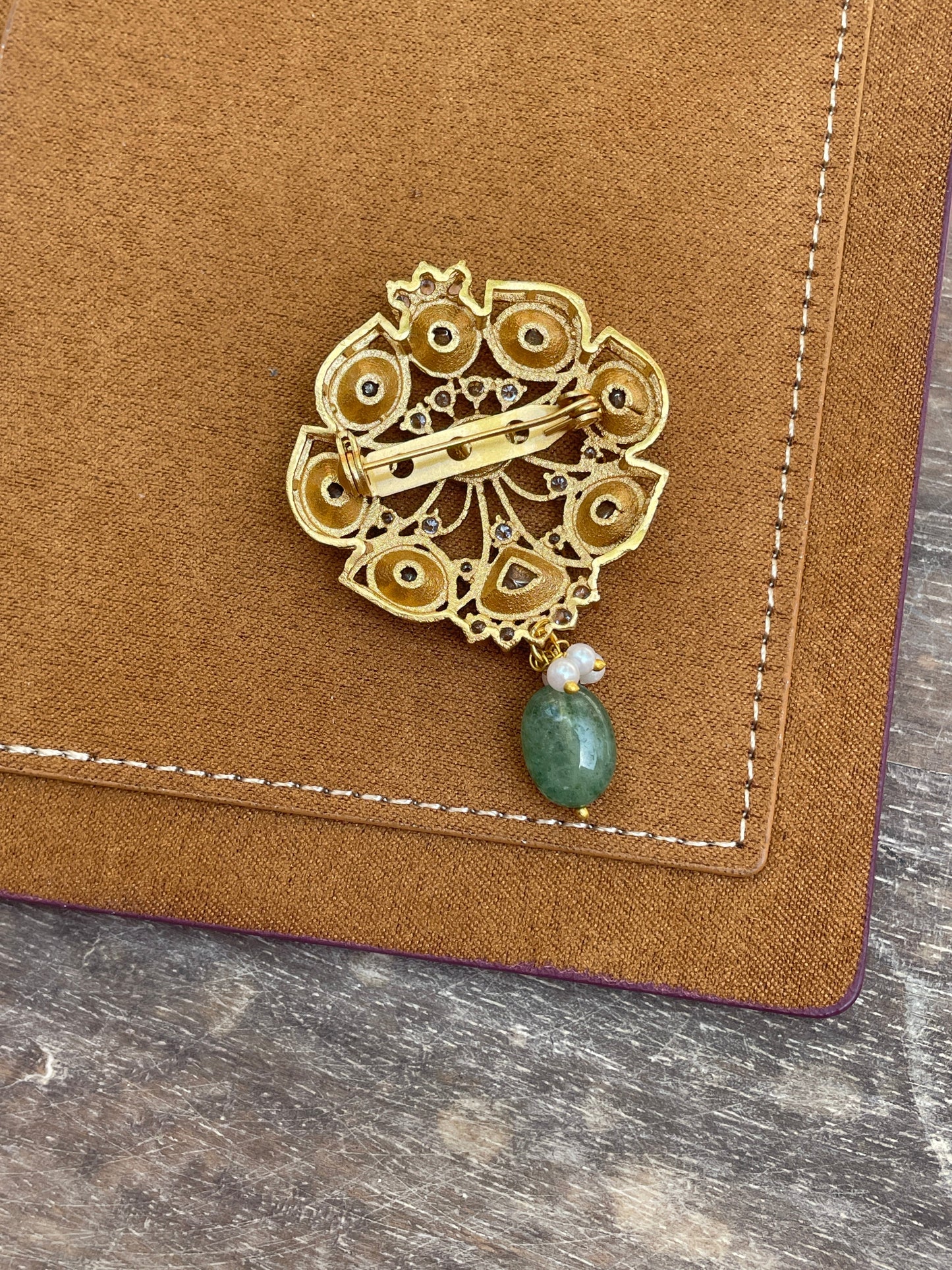 Prachin Polki and Jade Brooch