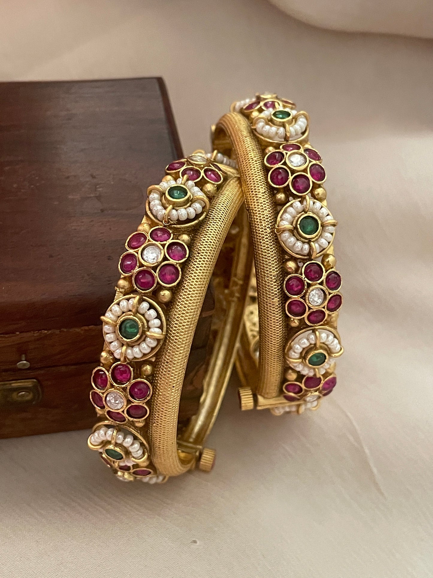 Barkha Antique Openable Bangle Set