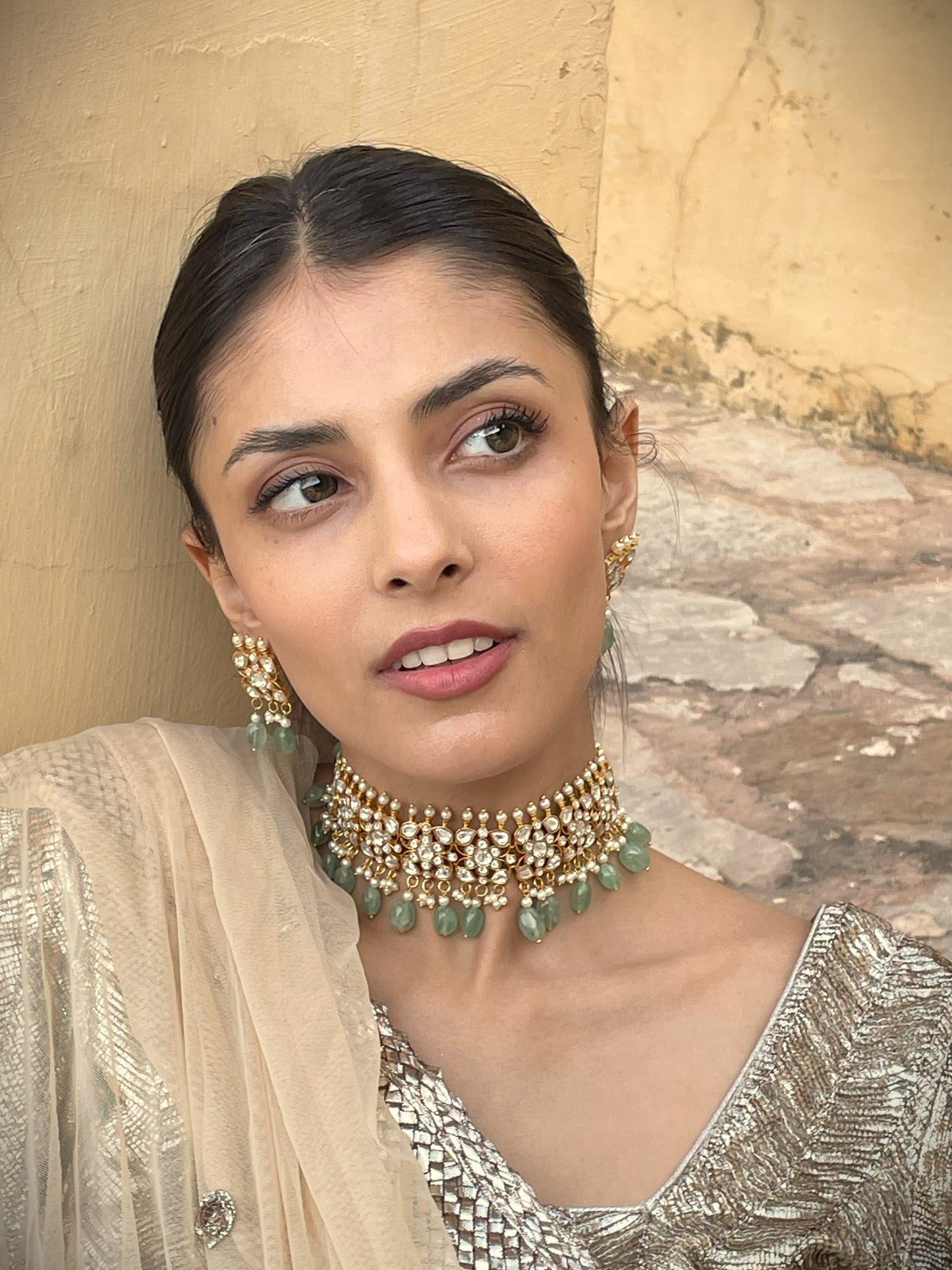 Gayatri Polki Emerald Choker Necklace Set