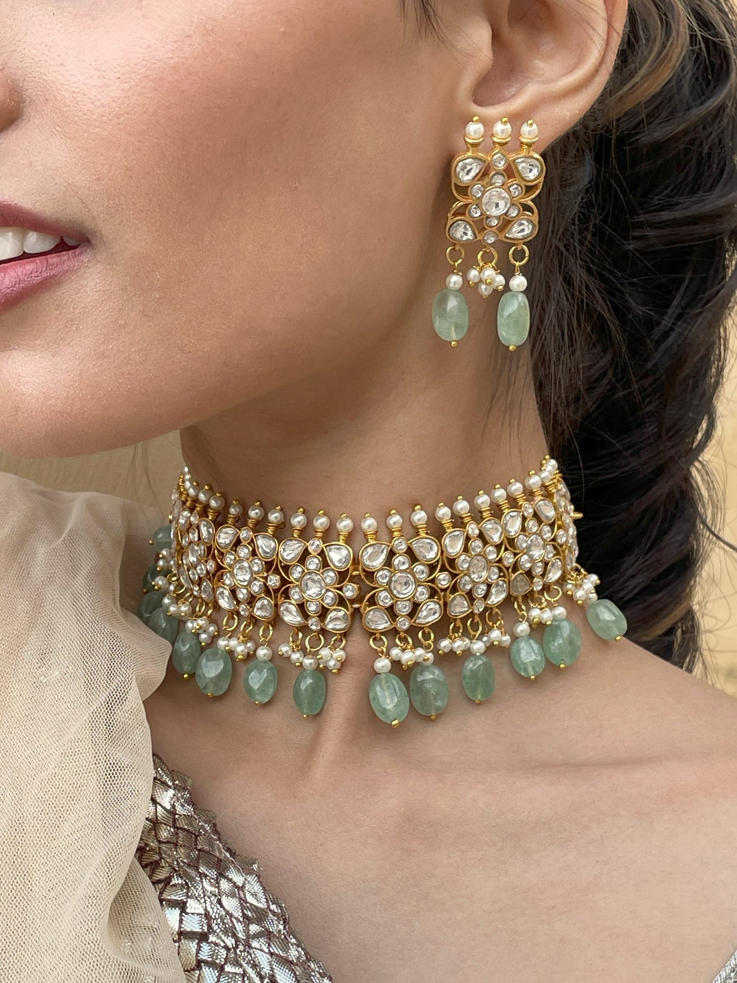 Gayatri Polki Emerald Choker Necklace Set