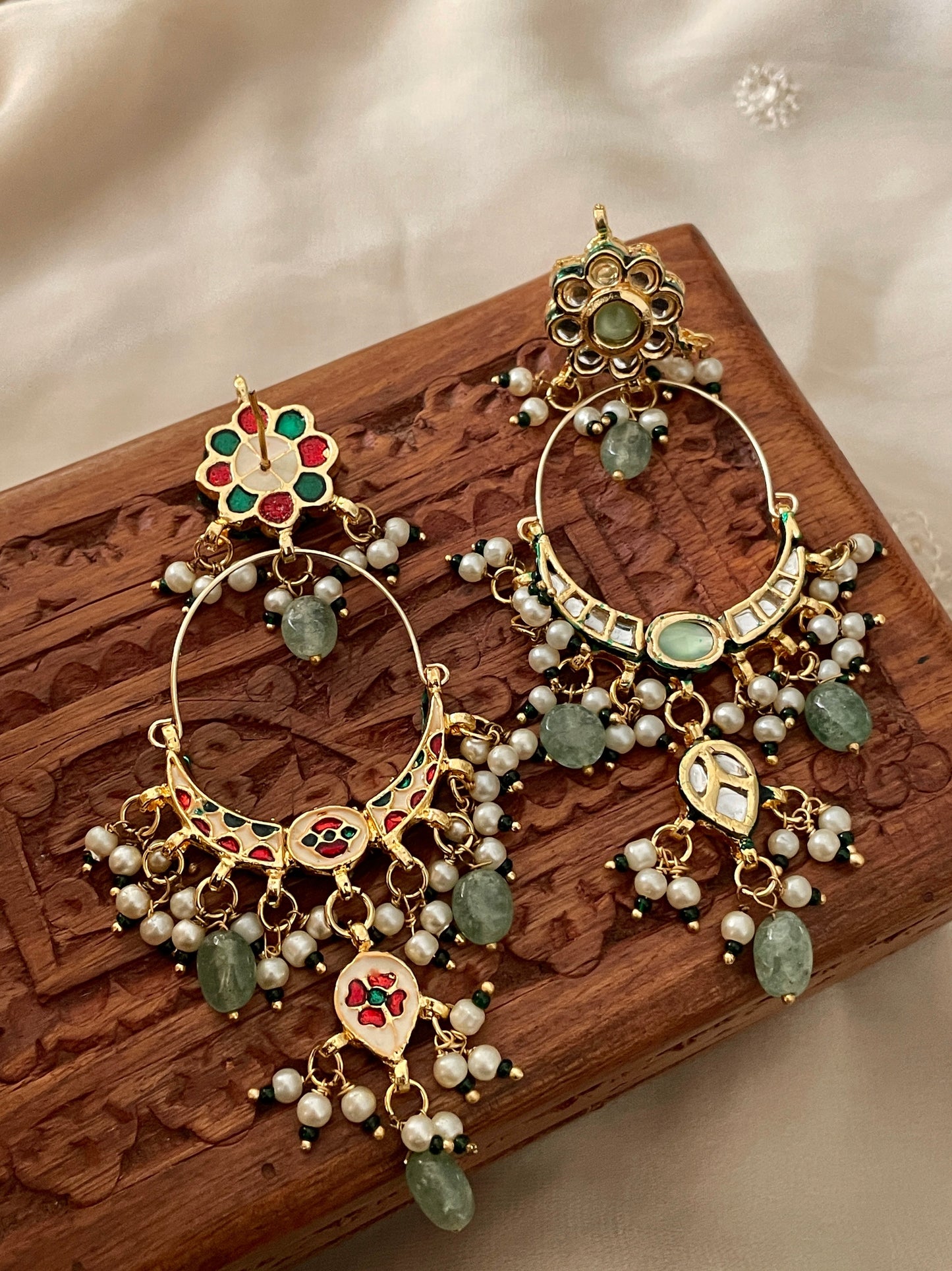Karnika Kundan Chaandbaali Earrings