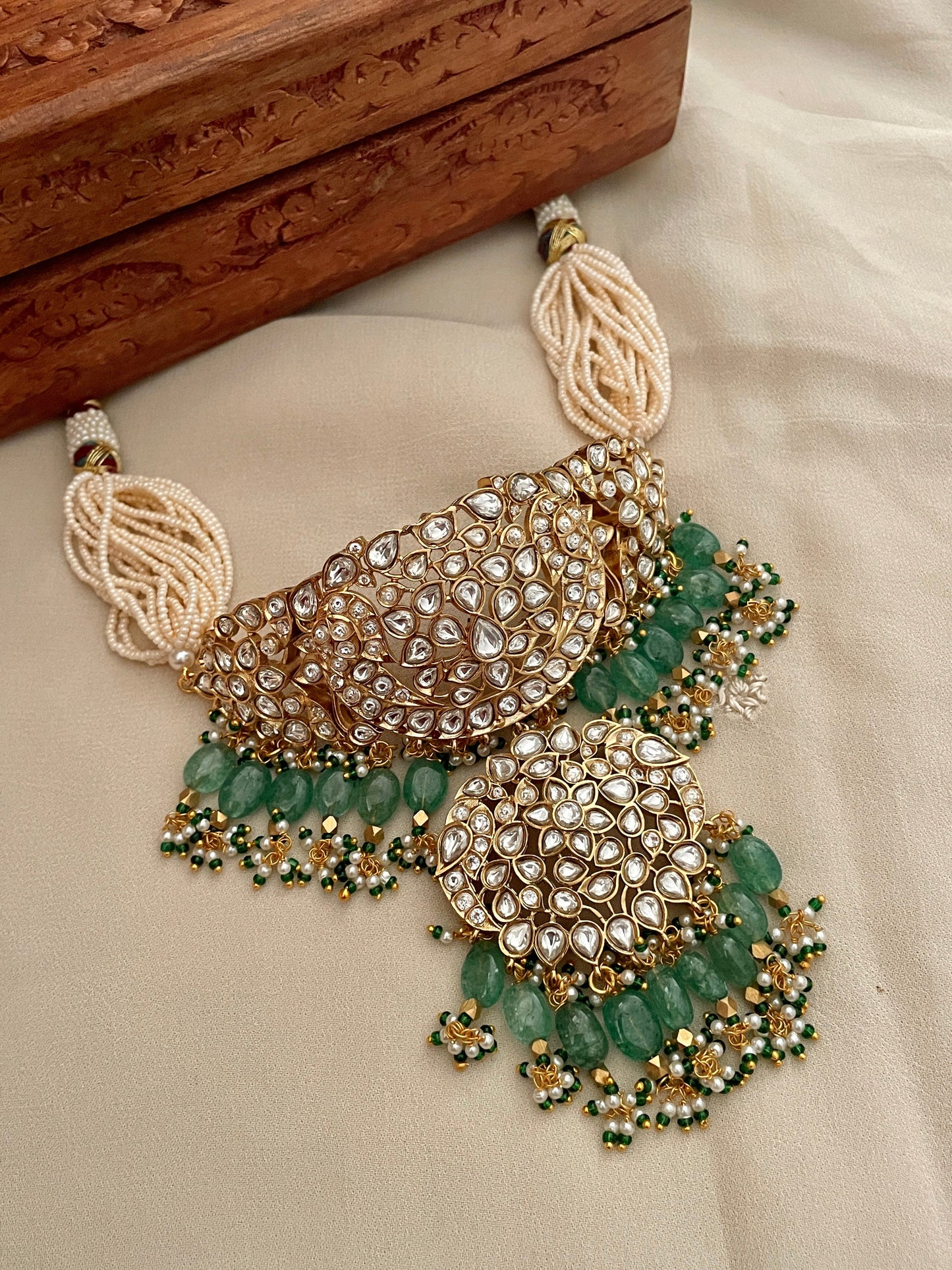 Shyamali Polki and Pearl Necklace Set