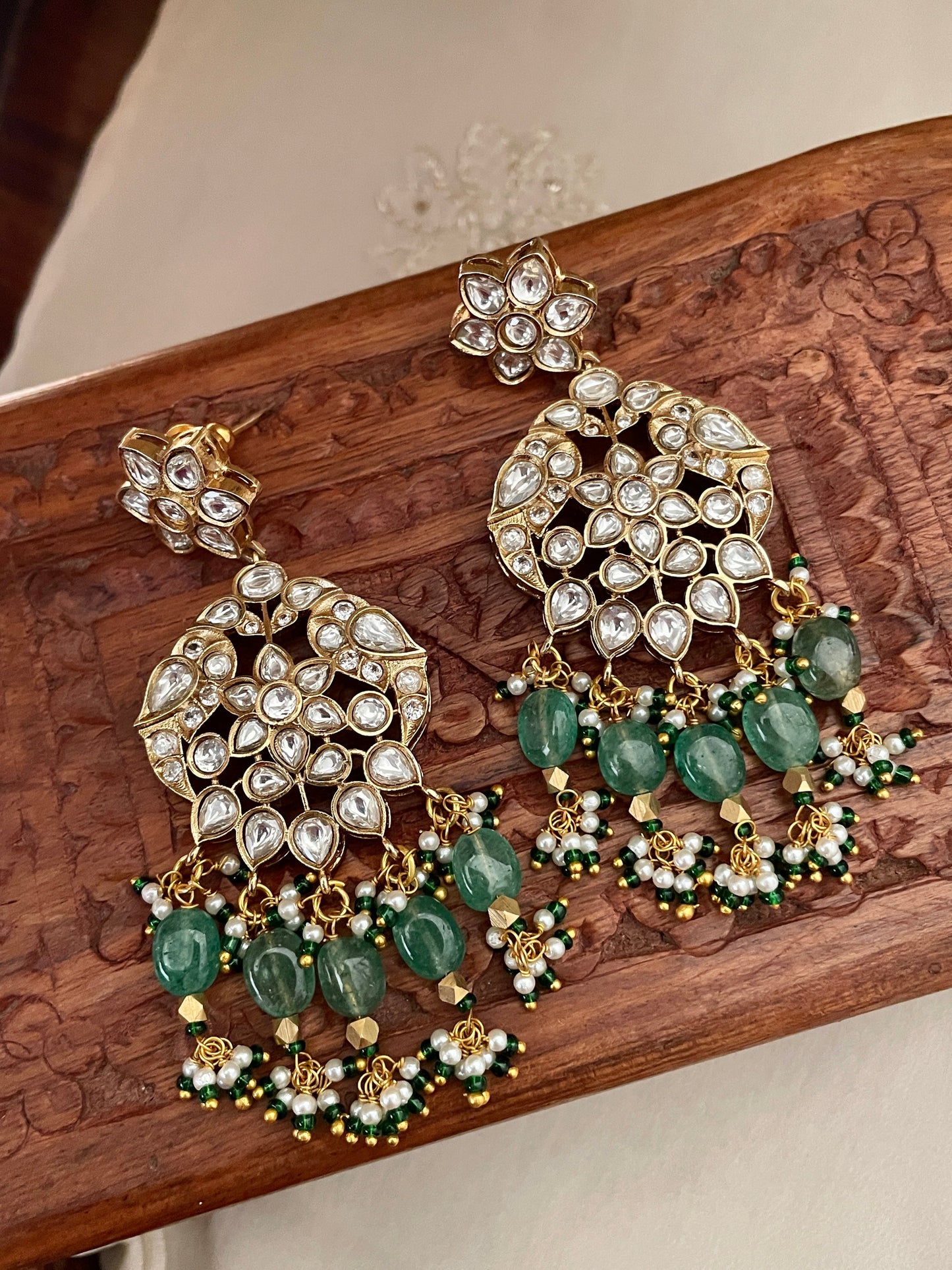 Shyamali Polki and Pearl Necklace Set