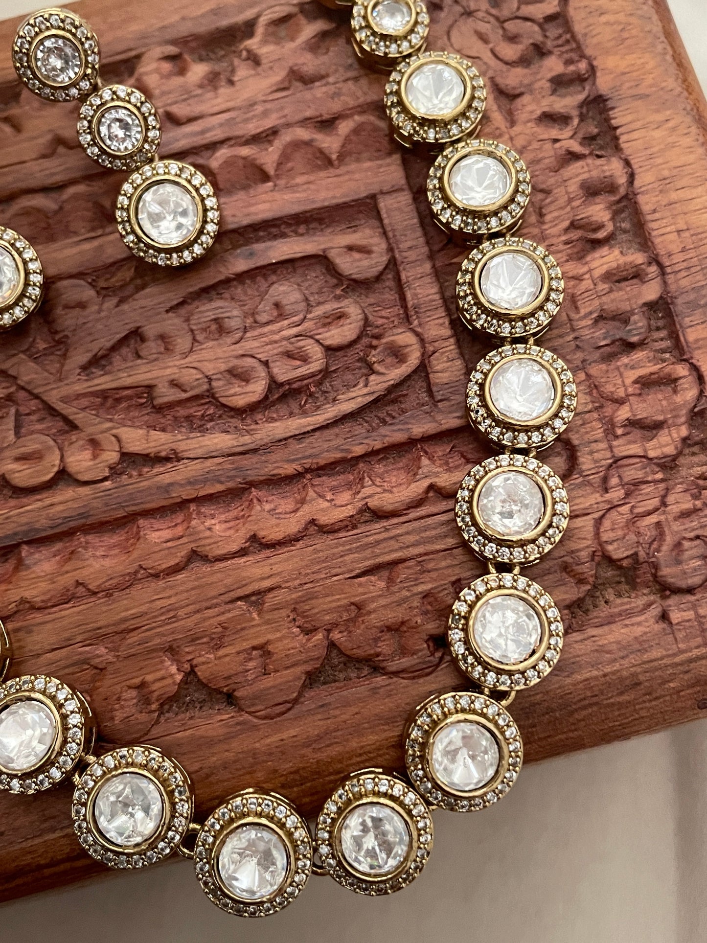 Alaya Polki Necklace Set